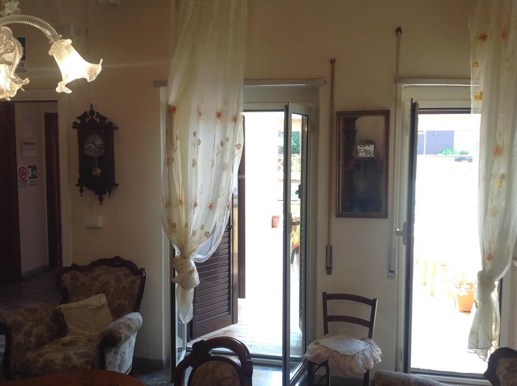 Appartamento Zia Gesina Lido di Ostia Exterior foto